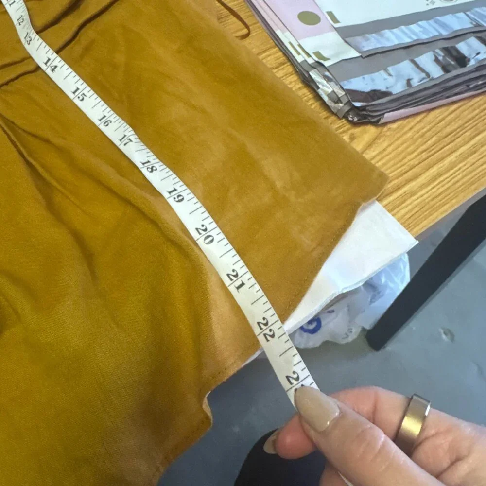 Banana Republic Linen-Blend Tie-Back Peplum Camisole Top Size XL NWT - Picture 13 of 13